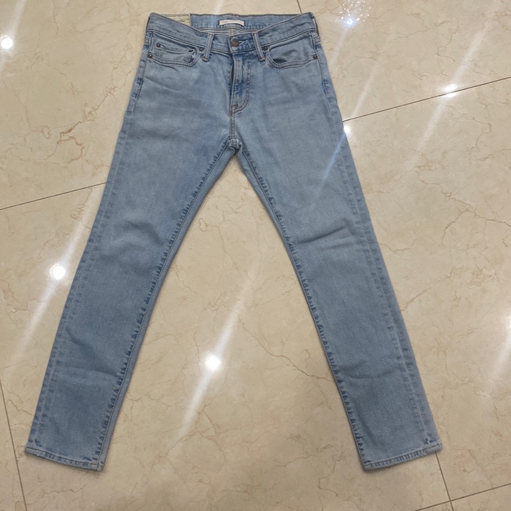 3 Abercrombie & Fitch jeans size 28